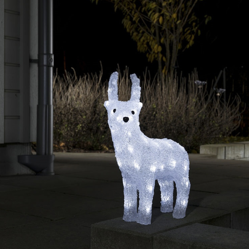 Konstsmide 6139 - Verlicht kerstfiguur - 32 lamps LED acryl rendier - 29x38 cm - 6u timer - op batterij - voor buiten - koelwit
