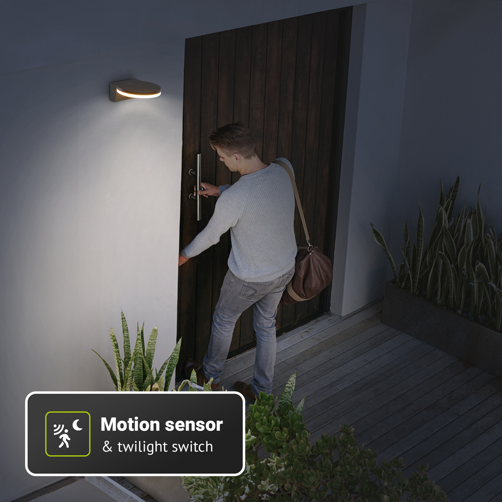 Derby - LED wandlamp met bewegingssensor - Incl. schemersensor - IP65 waterdicht - 1500 lumen - 3000K warm wit licht - 15 watt - Zwart - Buitenlamp -
