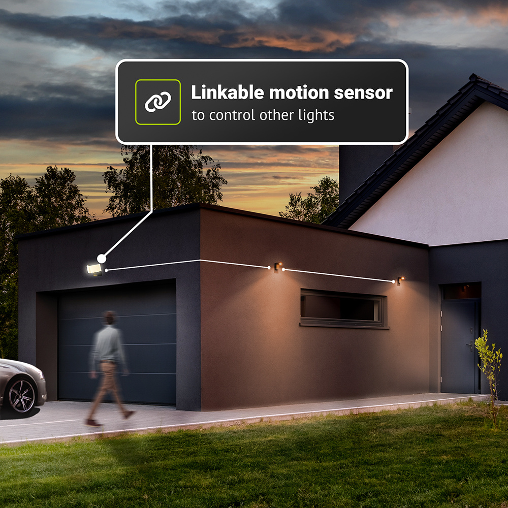 Luton - LED-breedstraler met bewegingssensor - Incl. schemersensor - IP65 waterdicht - Kantelbaar - 3300 lumen - 3000K warm wit licht - 40 watt - Zwar