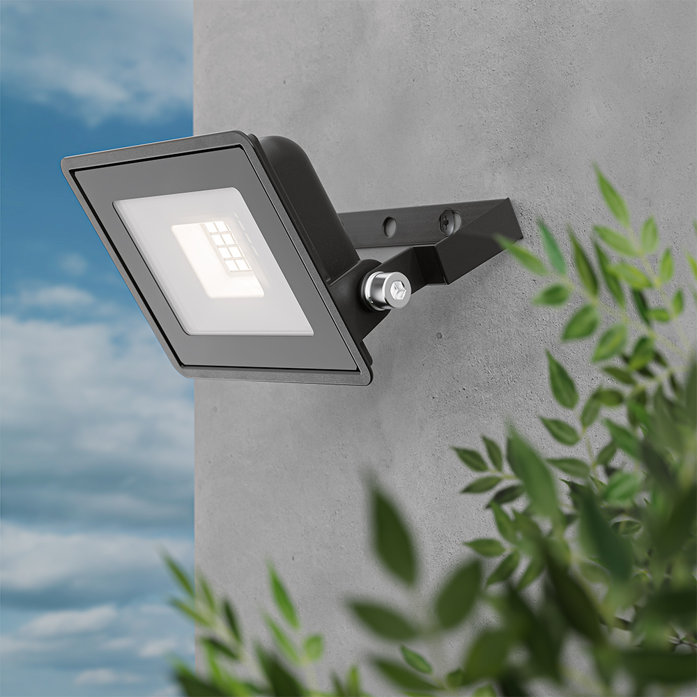 Stratos LED Breedstraler 10 Watt 735 lumen IP65 4000K Zwart 15cm kabel 2 jaar garantie afbeelding