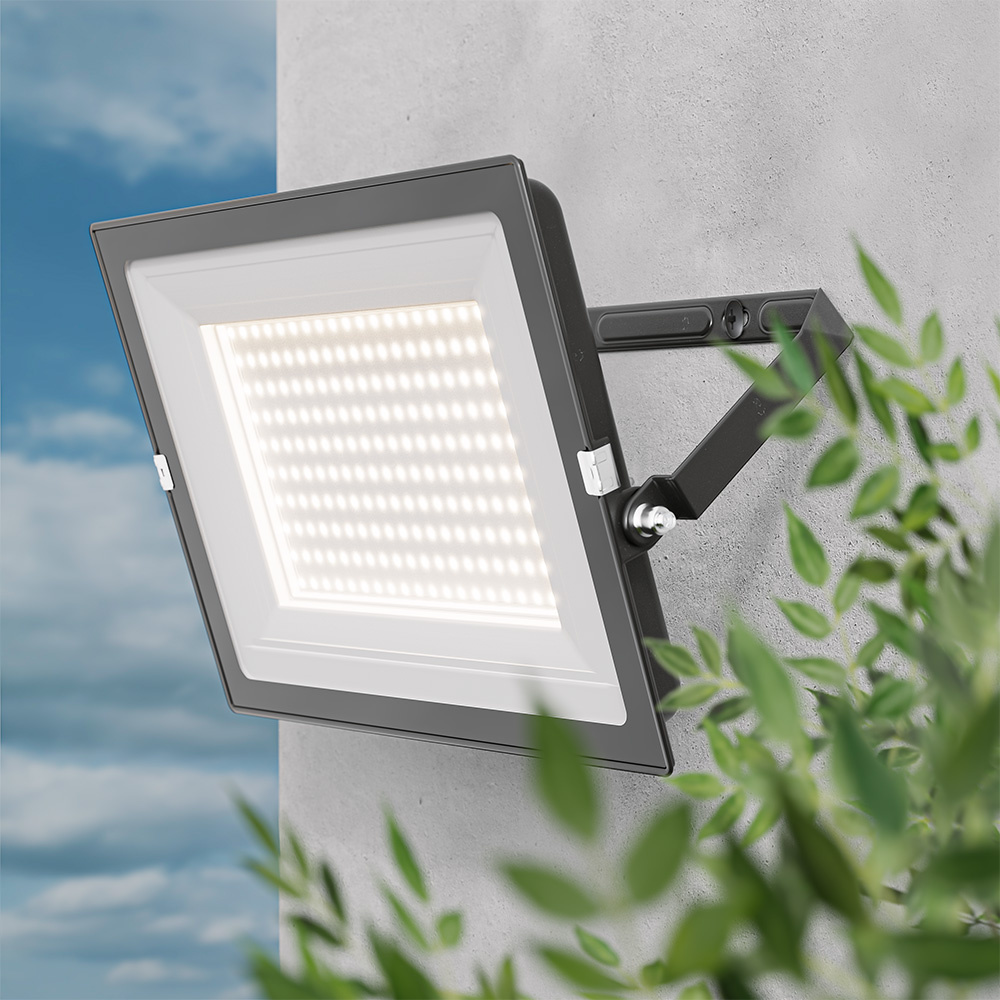 Stratos LED Breedstraler 200 Watt 23530 lumen IP65 6500K Zwart 2 jaar garantie afbeelding