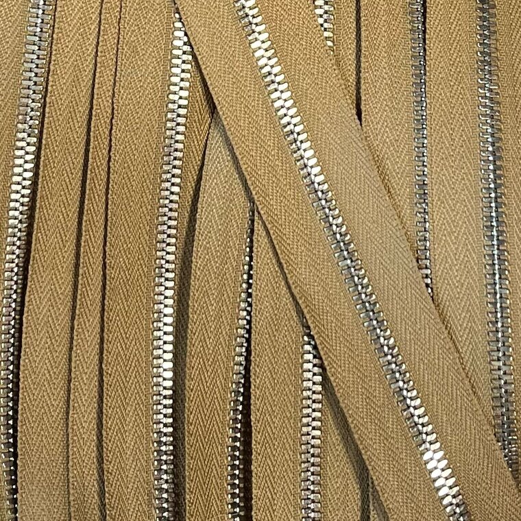 Metalen rits nikkel maat 3 camel