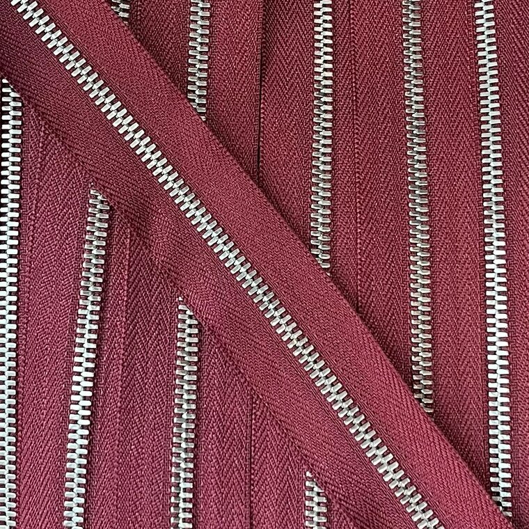 Metalen rits nikkel maat 3 bordeaux