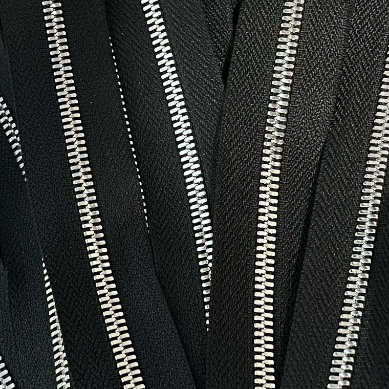 Metalen rits nikkel maat 5 zwart