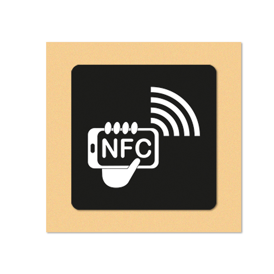 NTAG213 Sticker OnMetal Zwart met Logo