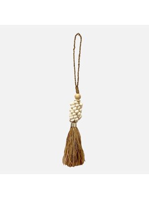 Uma Cantik Zin Shell Tassel Raffia