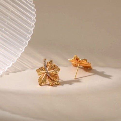 CiCi'De Jewelry Amsterdam - Esdoornblad Oorbellen