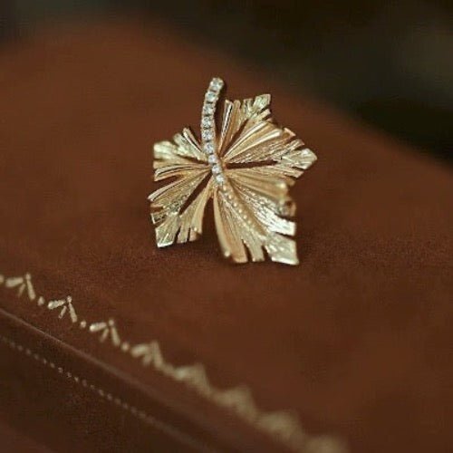 CiCi'De Jewelry Amsterdam - Esdoornblad Oorbellen