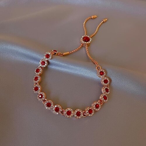Roségouden Armband – Rode Kristal & Verstelbare Ketting Roségouden Armband – Rode Kristal & Verstelbare Ketting