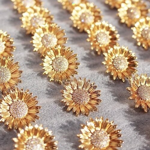 Vintage Zonnebloem Oorstekers – Verguld