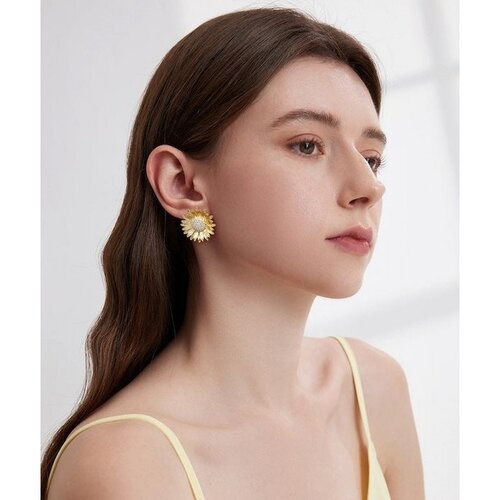 Vintage Zonnebloem Oorstekers – Verguld