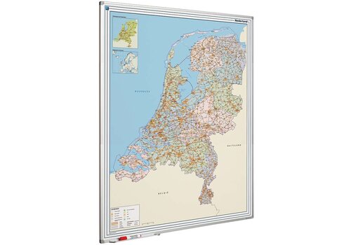 Wegenkaart Nederland op whiteboard 