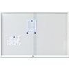 Smit-Visual Binnenvitrine wit met plexiglazen schuifdeuren, 67 x 75 cm.