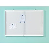Smit-Visual Binnenvitrine wit met plexiglazen schuifdeuren, 67 x 127 cm.