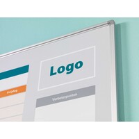 thumb-Whitebord van gelakt staal met eigen bedrukking en 8 mm. Softline profiel, afmeting:  90 x 120 cm.-2