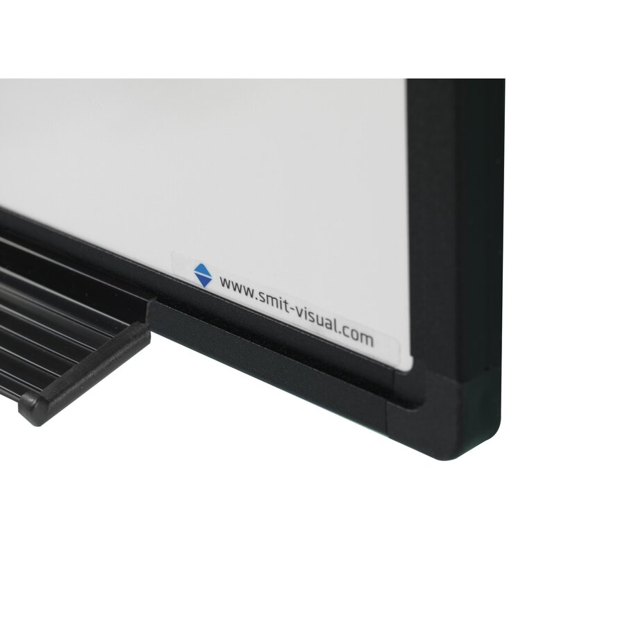 Whiteboard van wit emailstaal met zwart Softline profiel, afmeting: 100 x 150 cm.-5