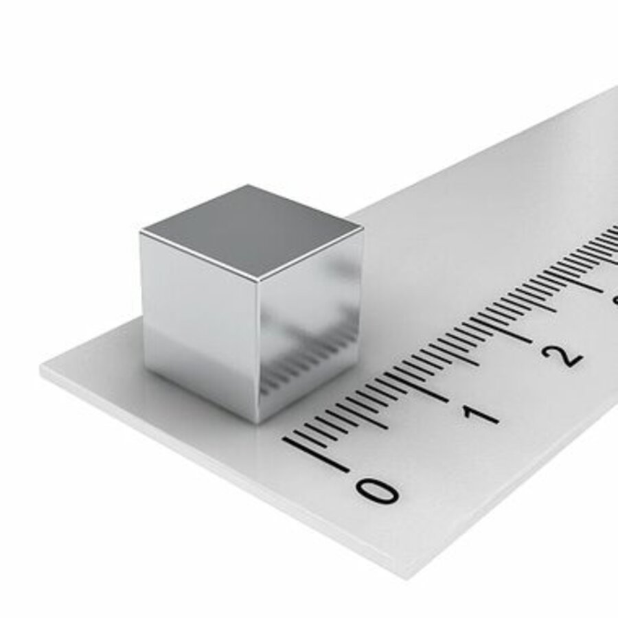 Sterke kubusvormige magneten 10x10x10 mm.-3