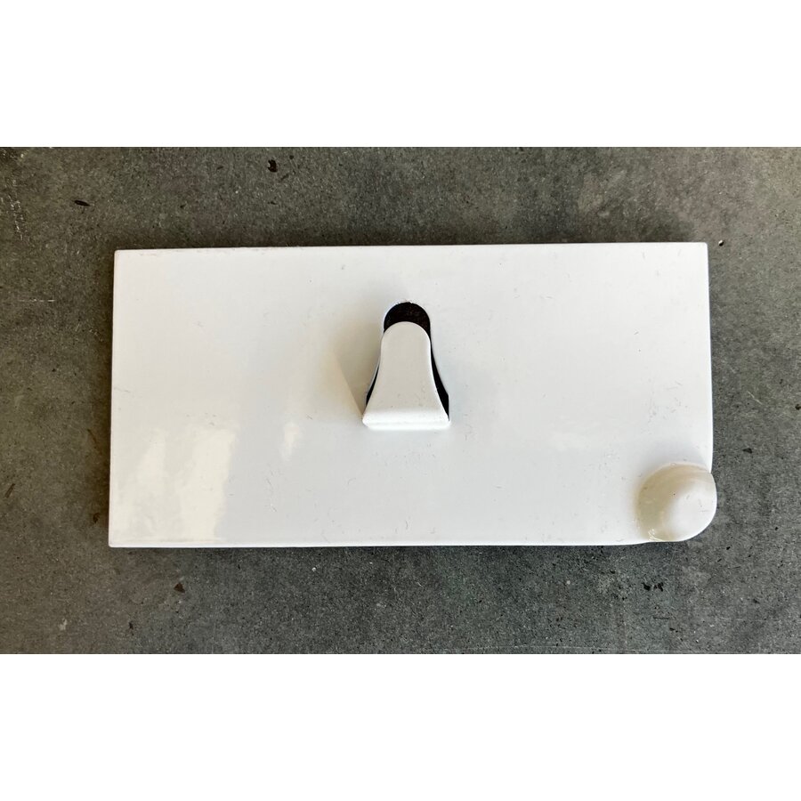 Magnetische schilderijhaak, max. schuifkracht 2,3 kg. afm. 5 x 10 cm.-1