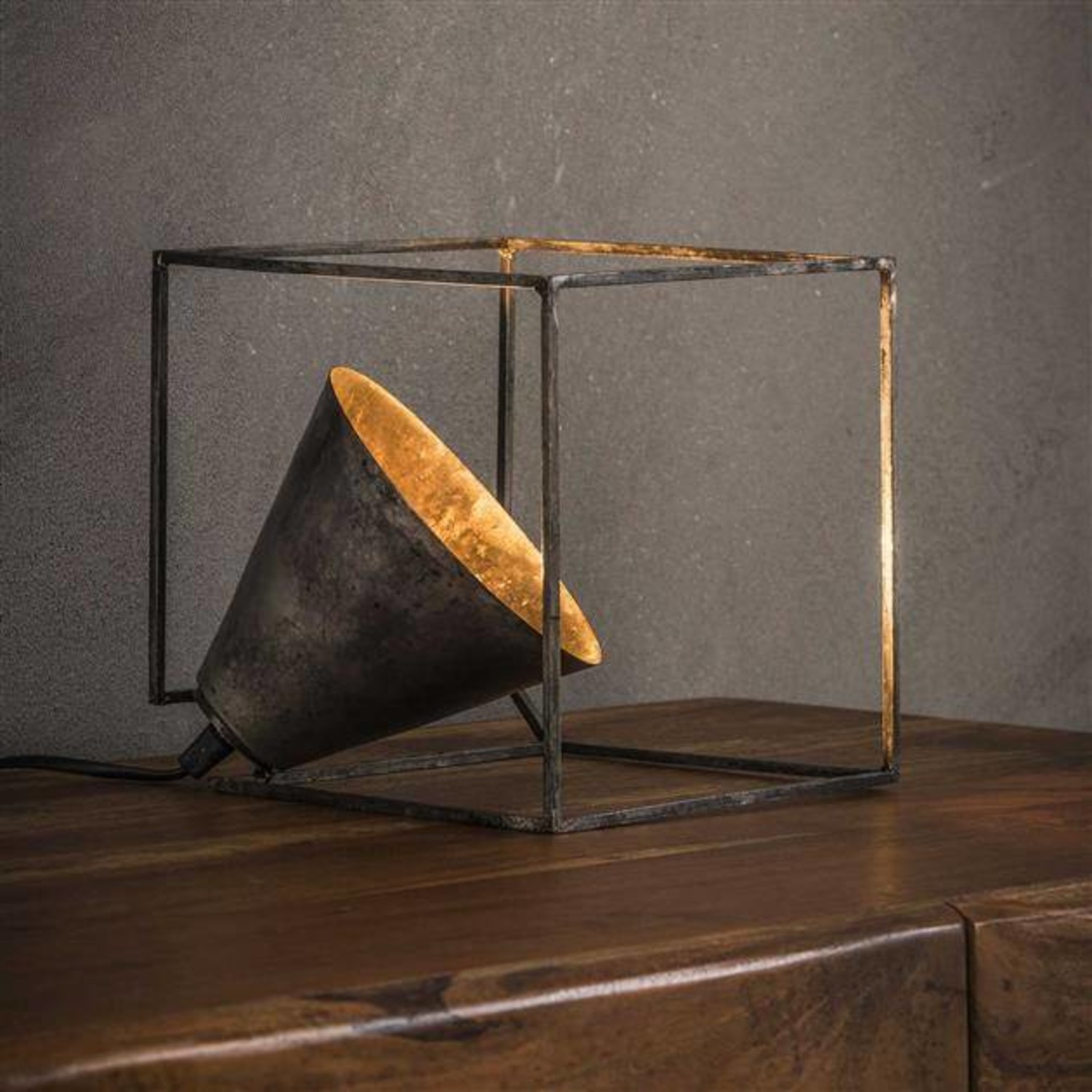 Table Lamp Ciro Industrial Design