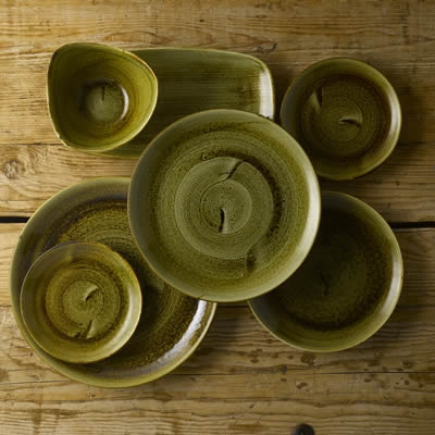 Churchill Stonecast Plume Olive Servies