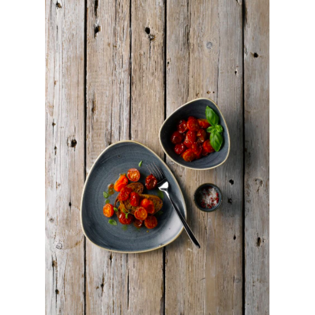 Churchill Servies Horeca Kwaliteit Stonecast Blueberry Triangle Shallow Bowl 27.2x26.7cm 12/box