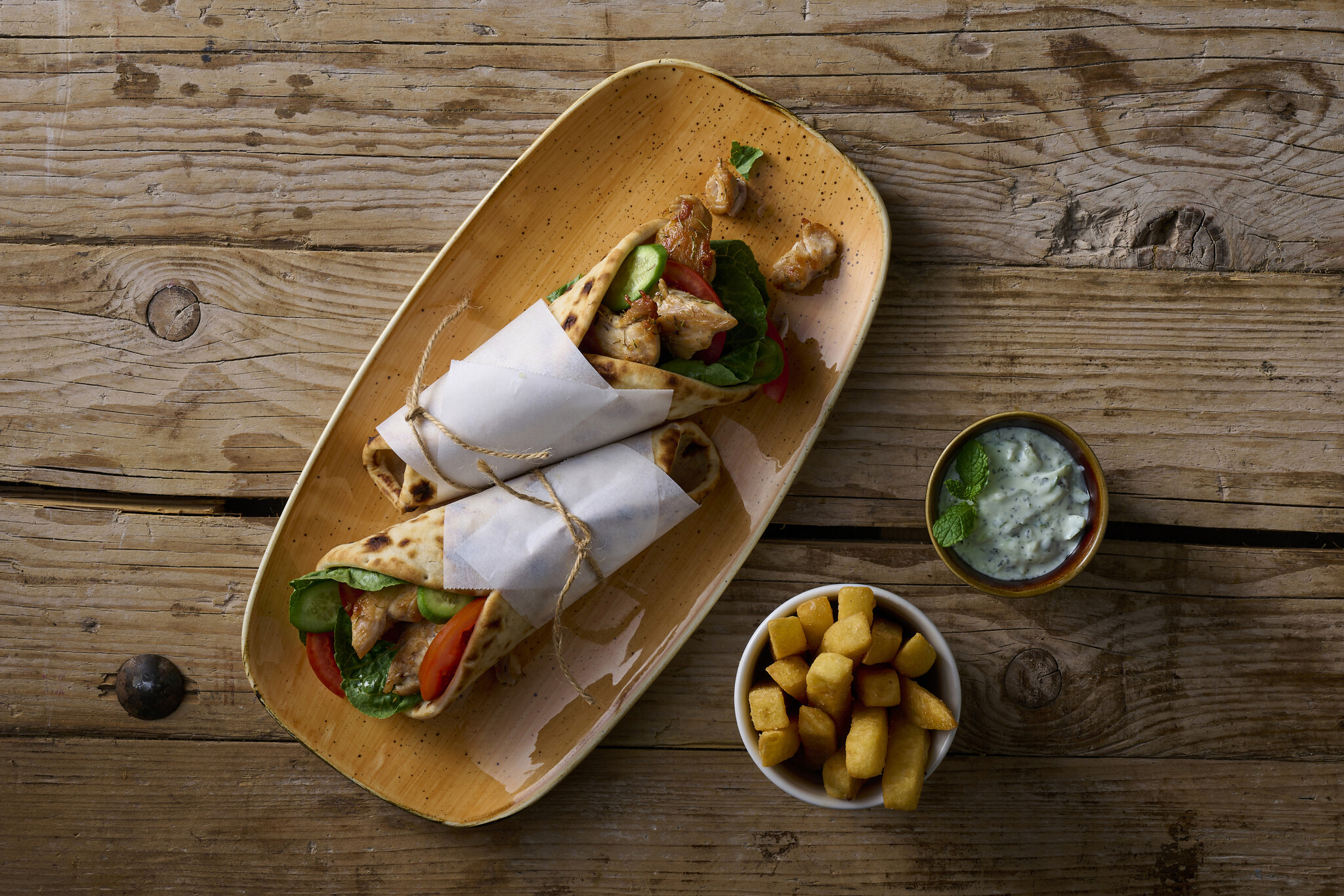 Churchill Stonecast Tangerine servies