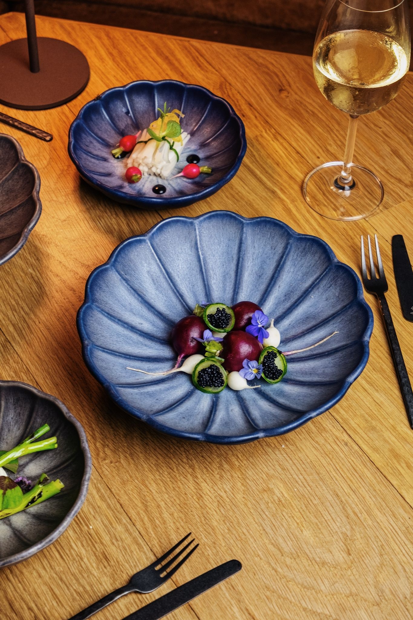 Q Authentic Flower servies