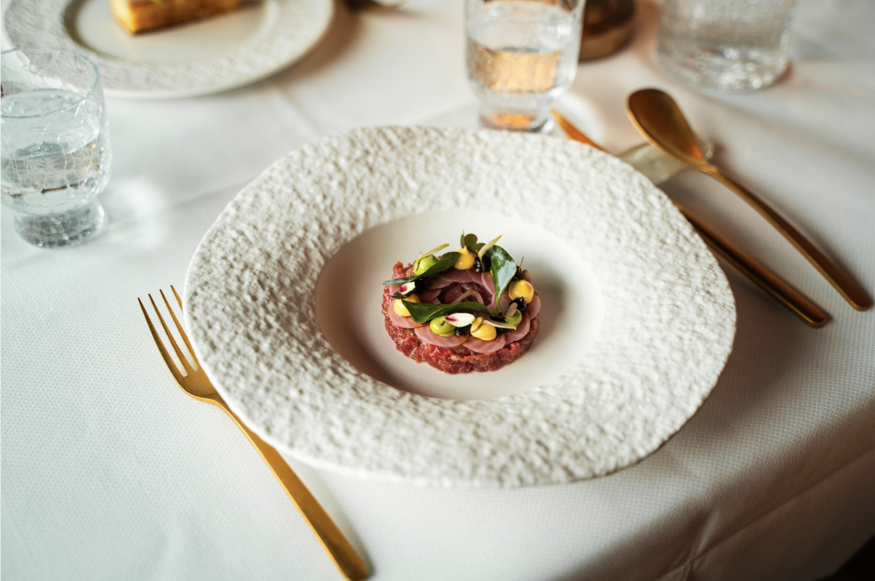 Q Authentic Snow horeca servies, borden van hoogwaardig porselein