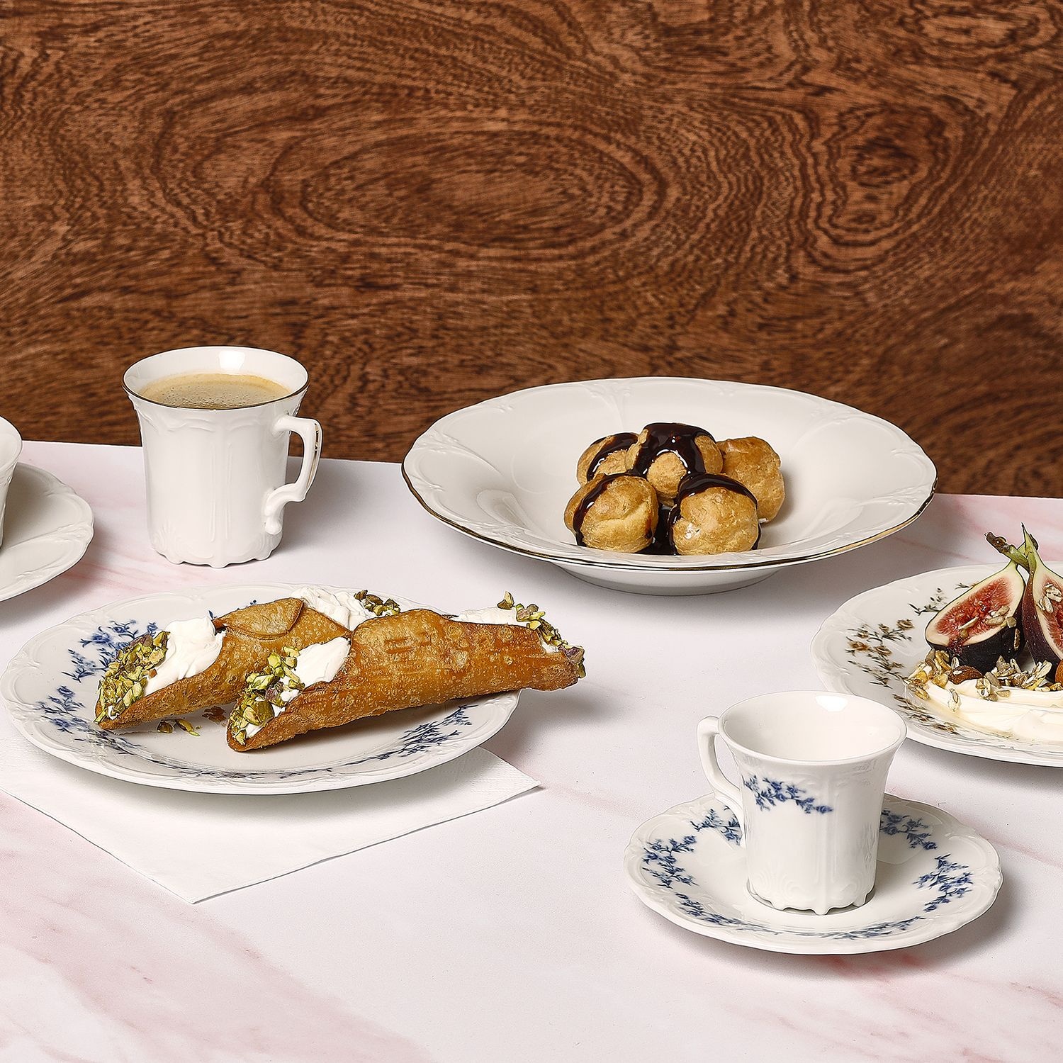 BonBistro Retro Flower Blue Horeca servies met een retro uitstraling