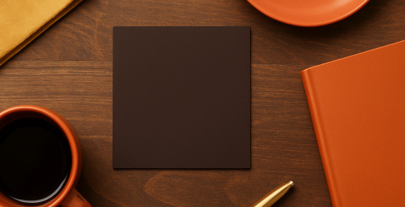 Welke kleur past bij RAL 8017?