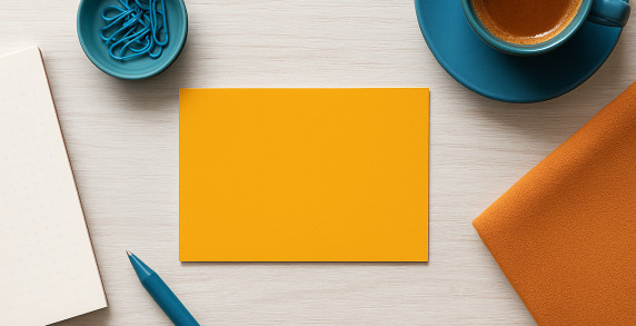 Welke kleur past bij RAL 1003?