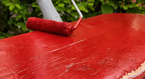 Houten meubel lakken met een dekkende houtlak