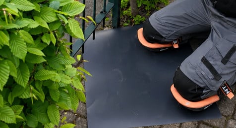 Controleer het metaal en dek de omgeving af bij metaal verven