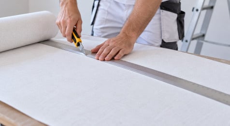 Baan renovlies behang op lengte snijden