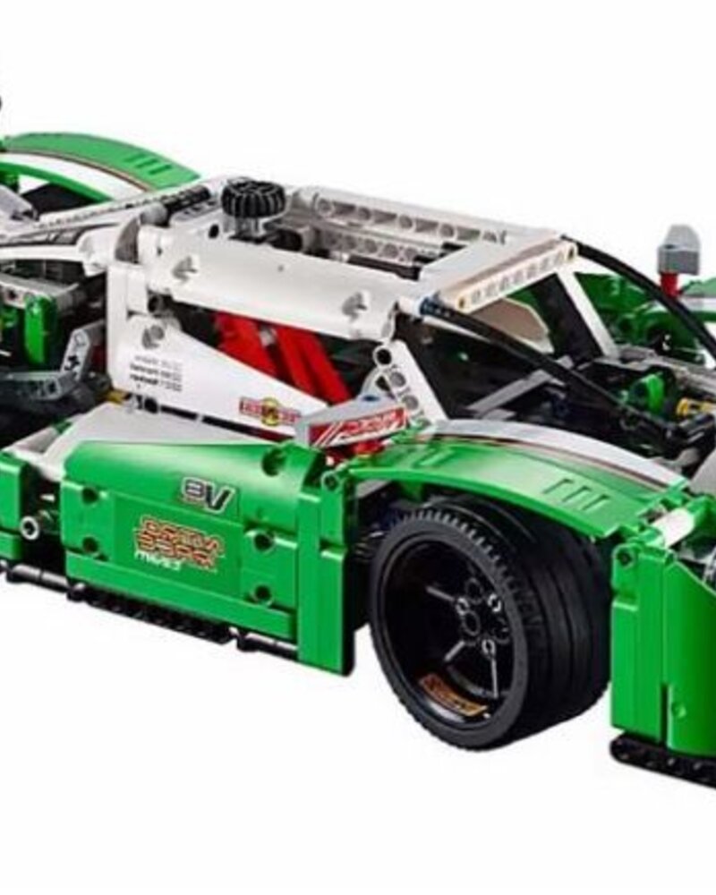 42039 LeMans 24-uu Racewagen