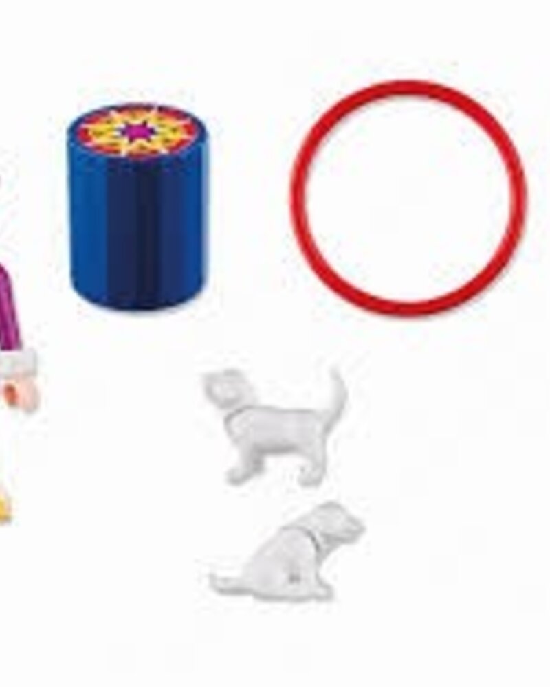 4760 Clown met Hondeshow