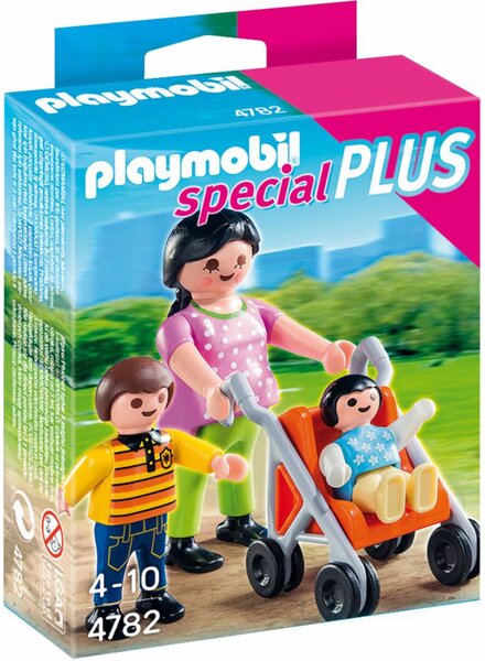 4782 Moeder met Kinderwagen