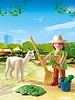 4944 Verzorger met Alpacca