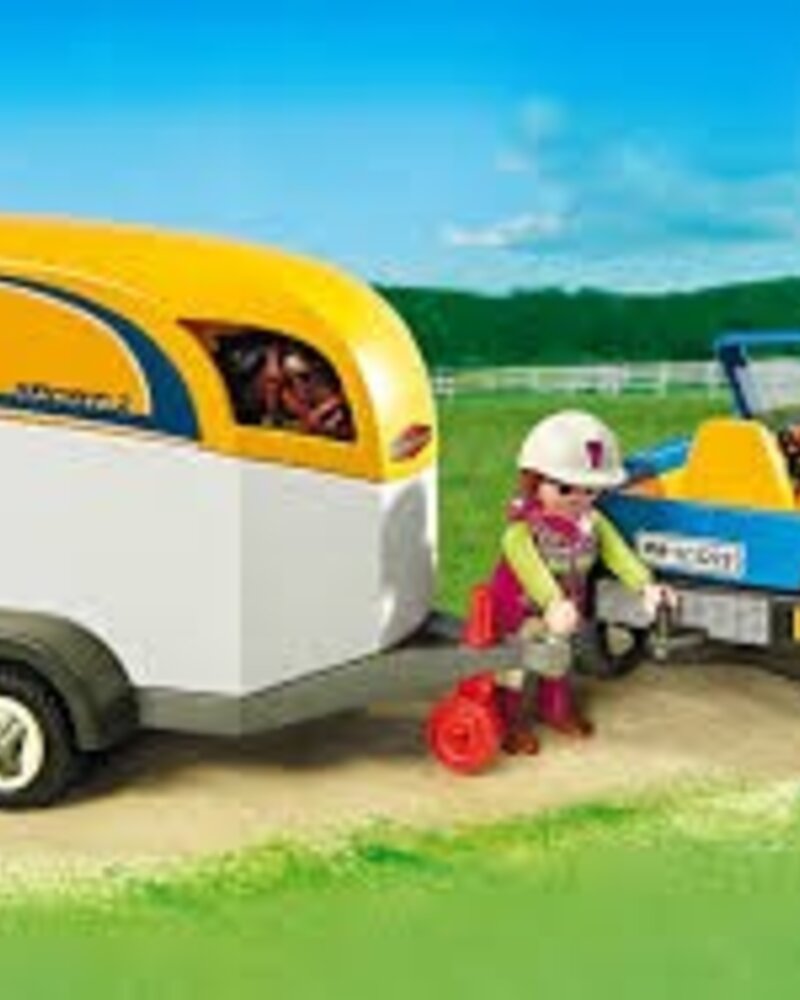 5223 Voertuig met Paardentrailer