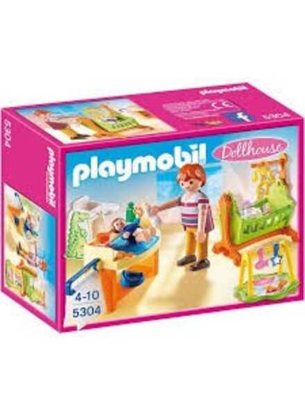 5304 Babykamer met Wieg