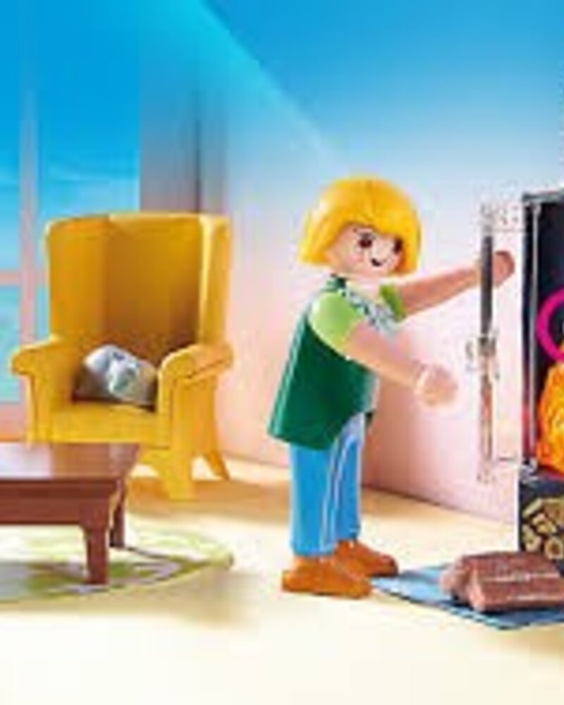 5308 Woonkamer met Houtkachel
