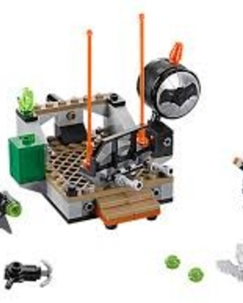 76044 Clash of the Heroes