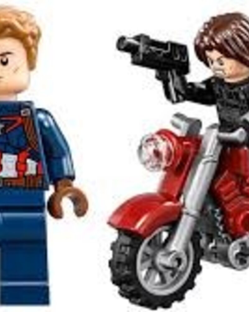 76047 Black Panther Persuit