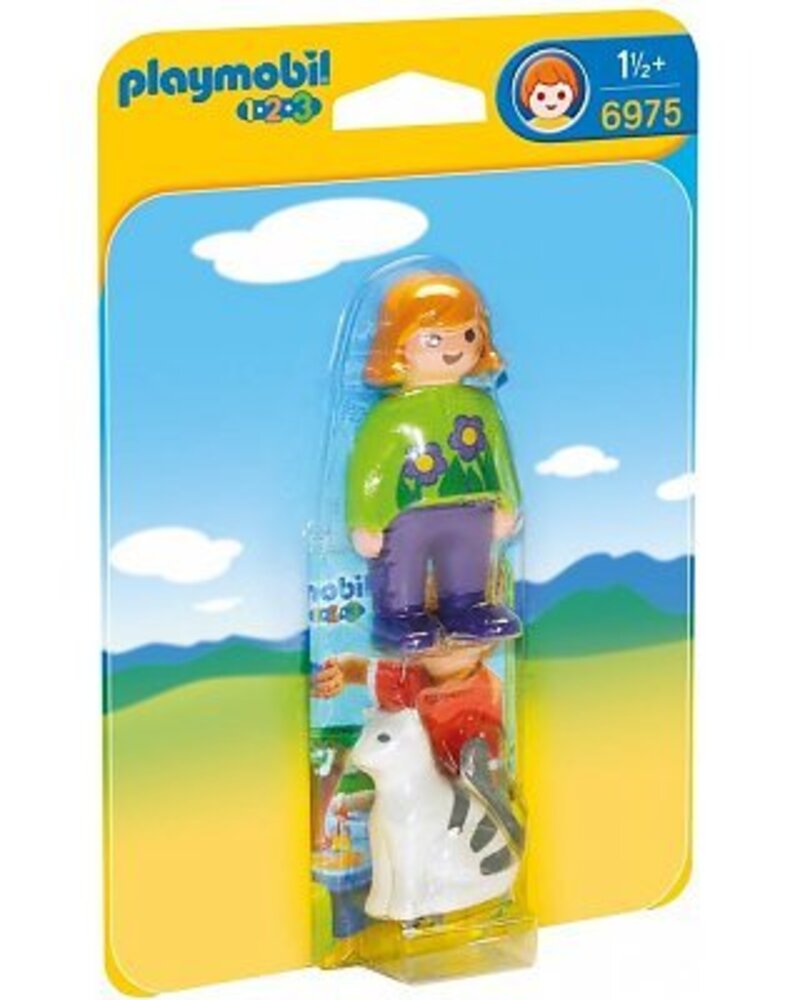 6975 Verzorgster met Kat