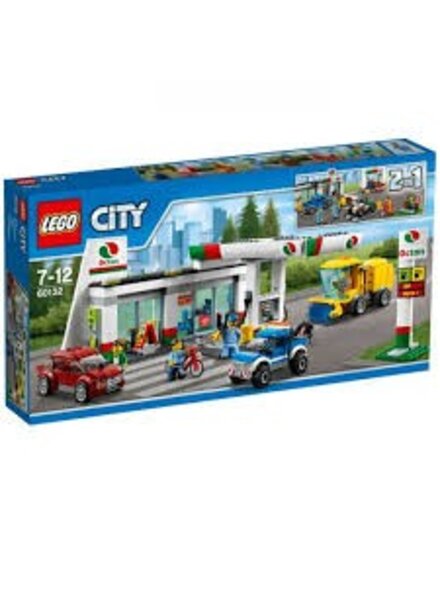 60132 Benzinestation