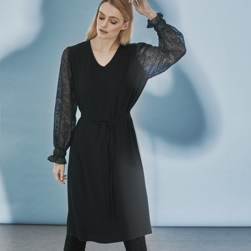 PC Rachelle Dress Black Transparant Sleeve