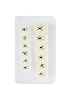 nagels, lichtgevend in donker