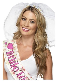 Witte bruidsluier met bloemetjes