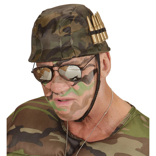 soldatenhelm met kogels