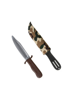 dolk in camouflage schede